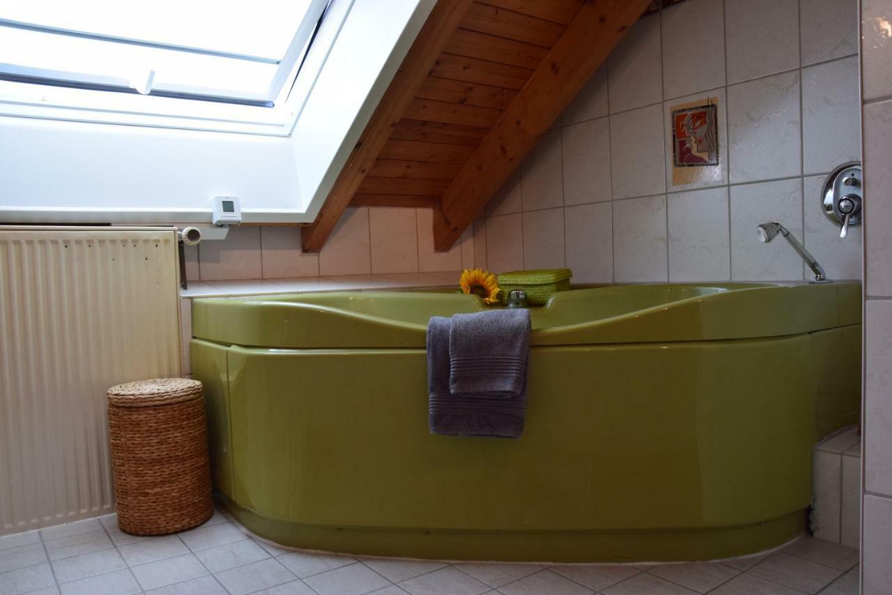Homestay Cozy Room Markdorf Luaran gambar