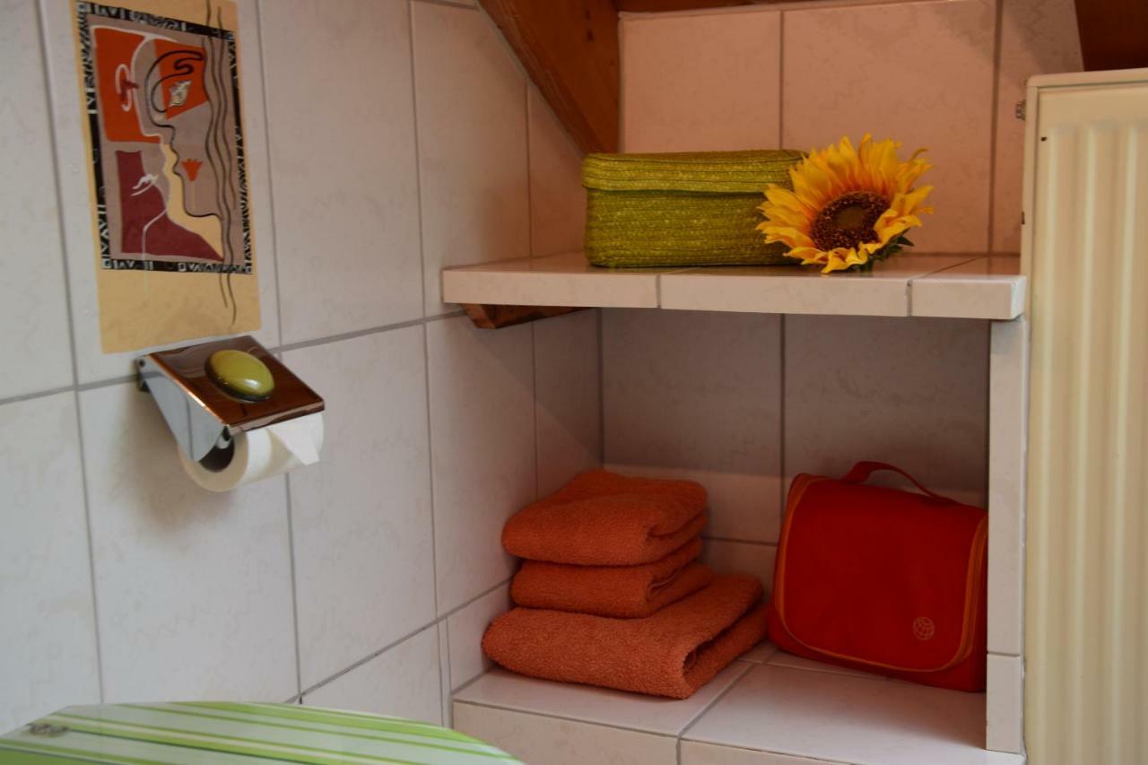 Homestay Cozy Room Markdorf Luaran gambar
